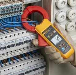 Fluke Détecteur De Tension 369 FC Pince De Courant True RMS Sans Fil Avec De La Mâchoire De 61 Mm -d’appareils de mesure Soldes Boutique 369 fc pince de courant true rms sans fil avec de la machoire de 61 mm 3